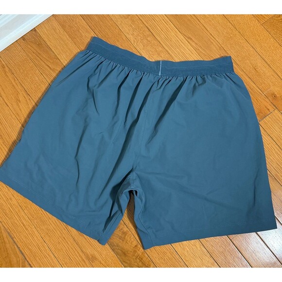 Gymshark Men’s Athletic Gym Shorts Large - Picture 3 of 5